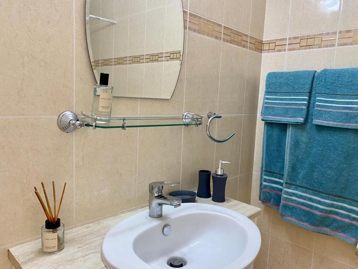 Royal Seacrest А203 Sea View Apartment Пафос Екстериор снимка