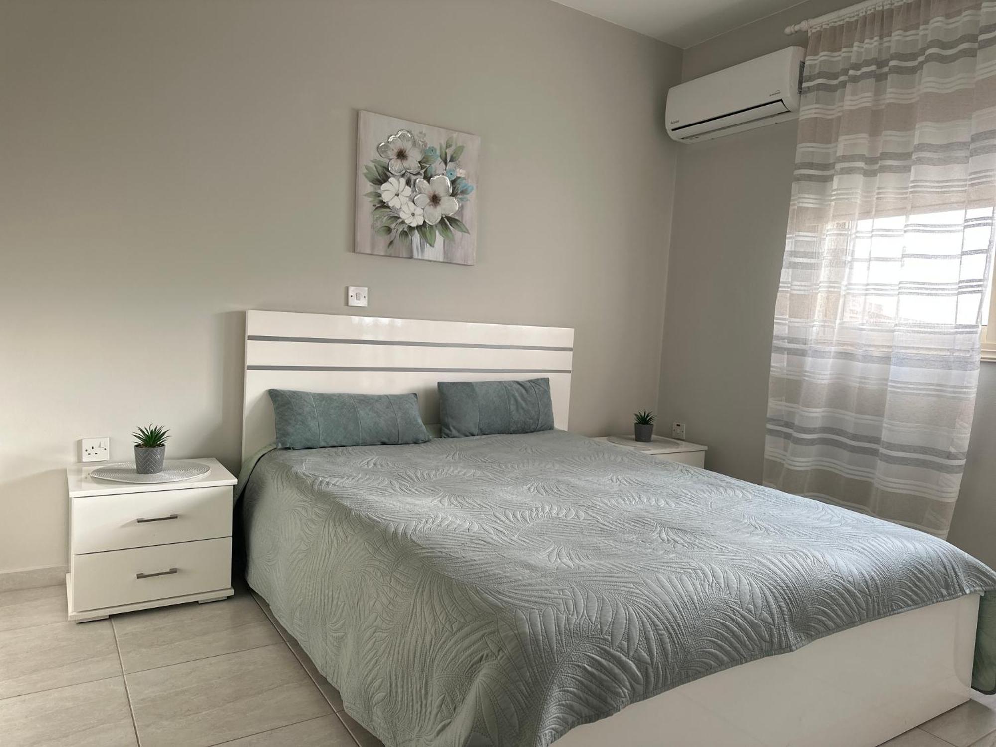 Royal Seacrest А203 Sea View Apartment Пафос Екстериор снимка
